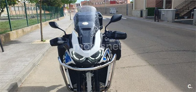 Honda CRF 1100L Africa Twin – Vista 3