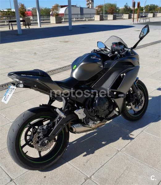 Kawasaki Ninja 650 – Vista 3