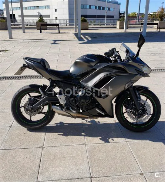 Kawasaki Ninja 650 – Vista 5