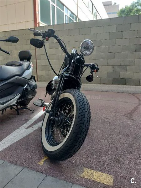 Harley-Davidson Sportster 883 – Vista 2