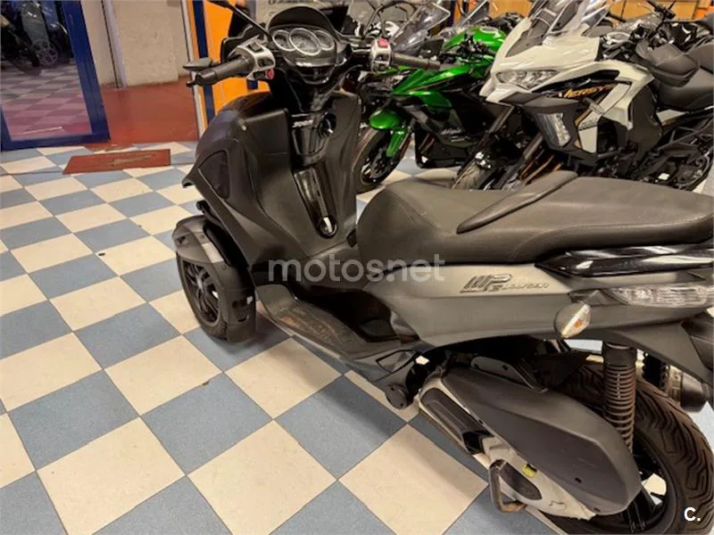 Piaggio MP3 Yourban 300 LT Sport – Vista 5