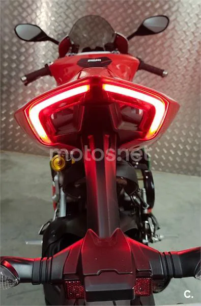 Ducati Panigale V2 – Vista 18