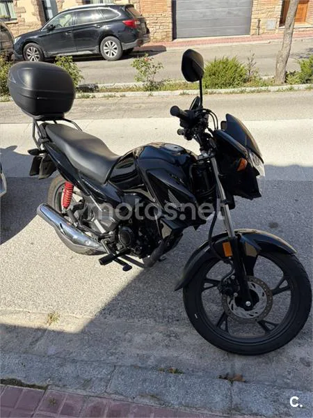 Honda CB 125 – Vista 2