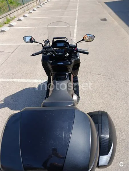 Honda Integra 750 S – Vista 9