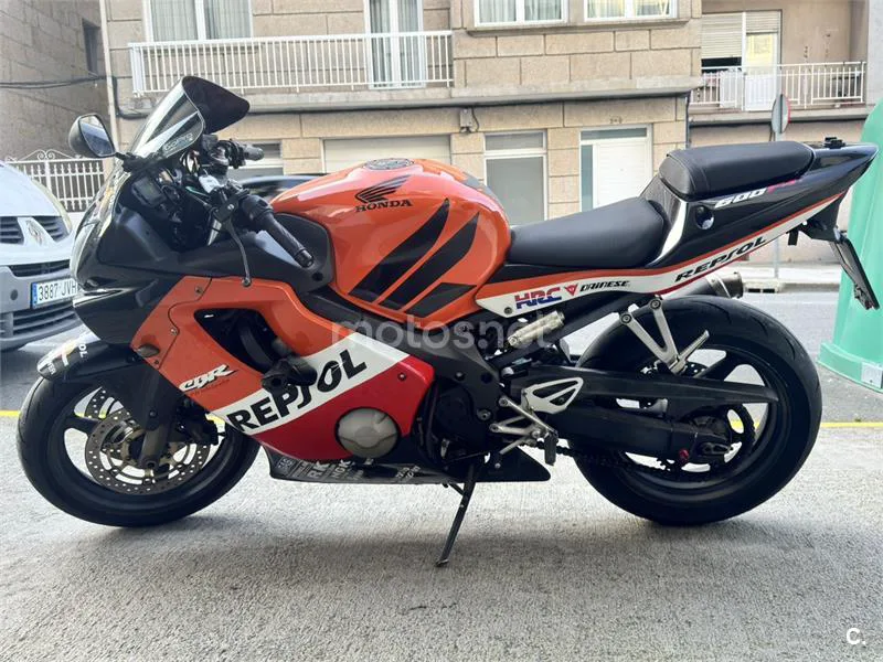 Honda CBR 600F – Vista 4