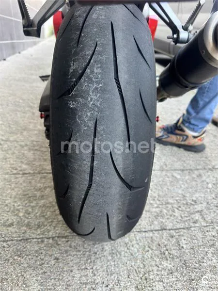 Honda CBR 600F – Vista 8