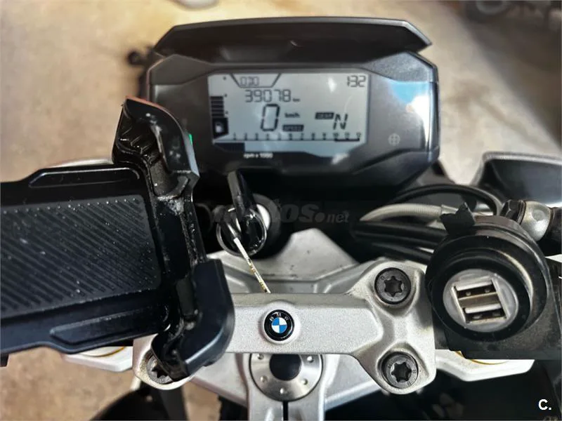 BMW G 310 R – Vista 3