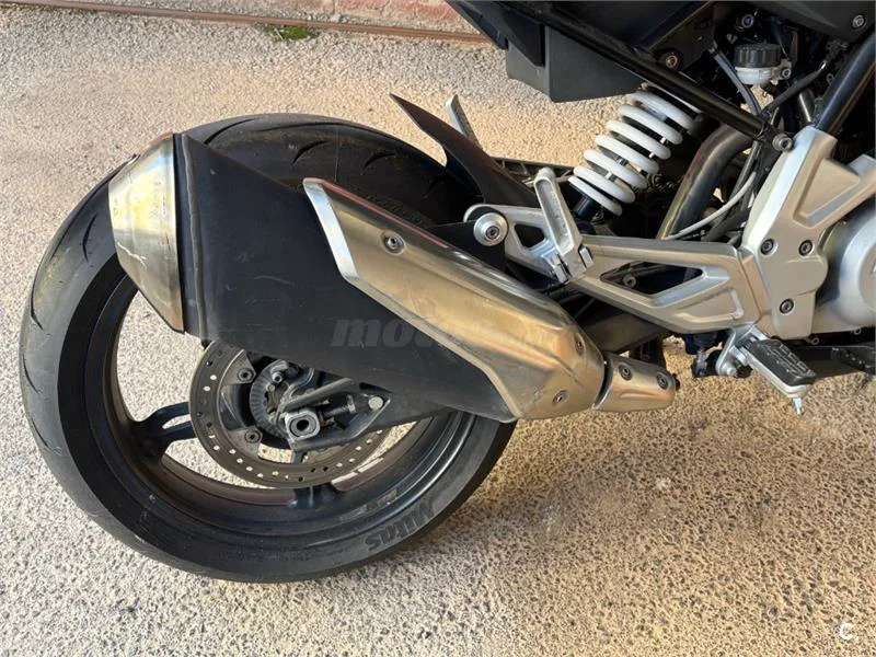 BMW G 310 R – Vista 7