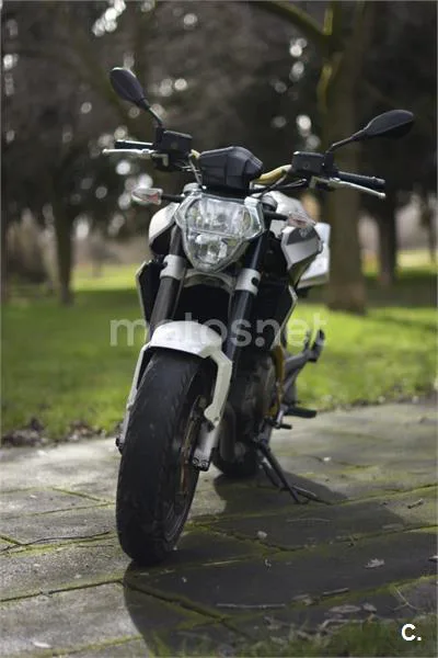 Aprilia Shiver 750 – Vista 2