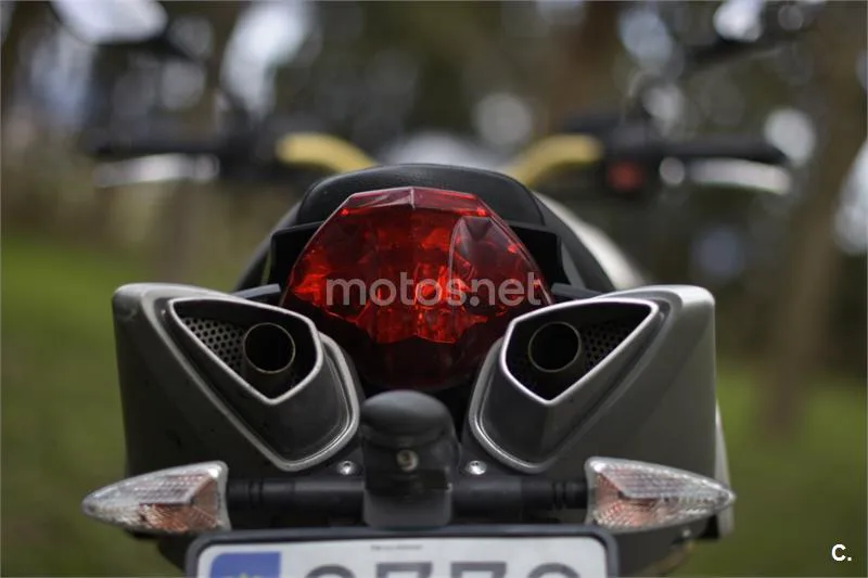 Aprilia Shiver 750 – Vista 11