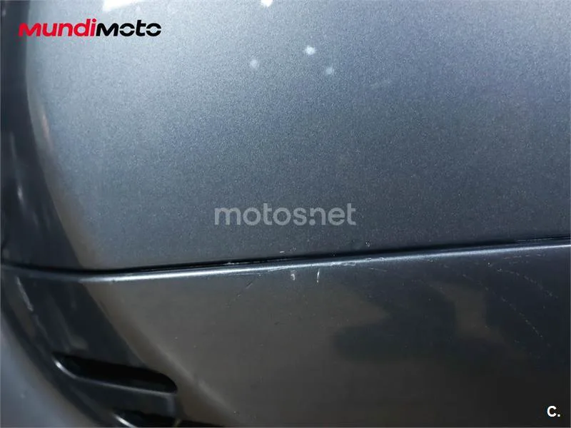 Vespa GTS 300 – Vista 18