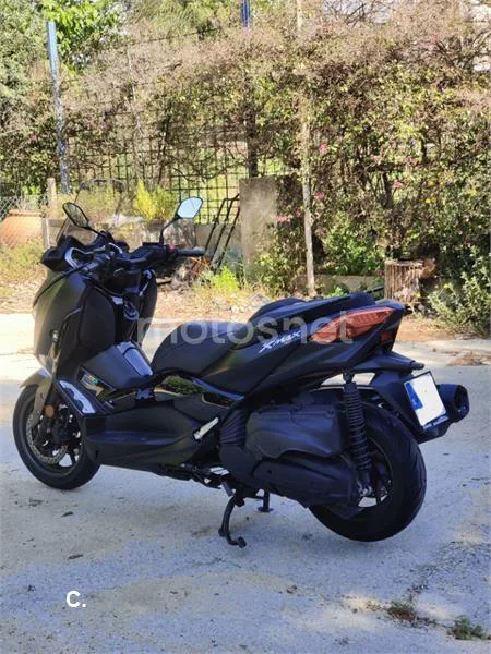 Yamaha XMAX 400 – Vista 4