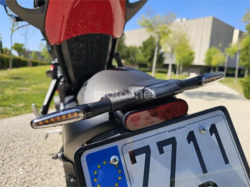 Triumph Trident 660 - Vista 11