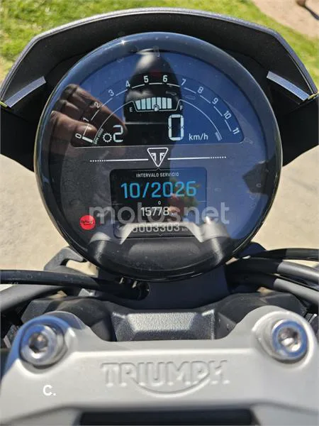 Triumph Trident 660 - Vista 13