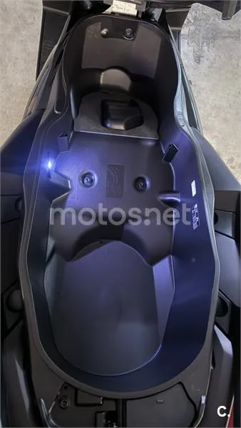 Yamaha XMAX 125 – Vista 11