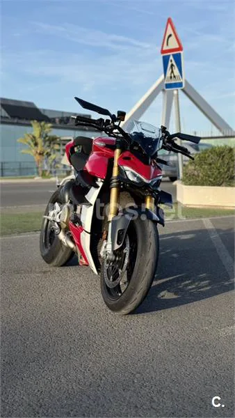 Ducati Streetfighter V4 - Vista 6