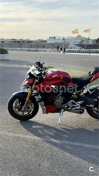 Ducati Streetfighter V4 - Vista 10