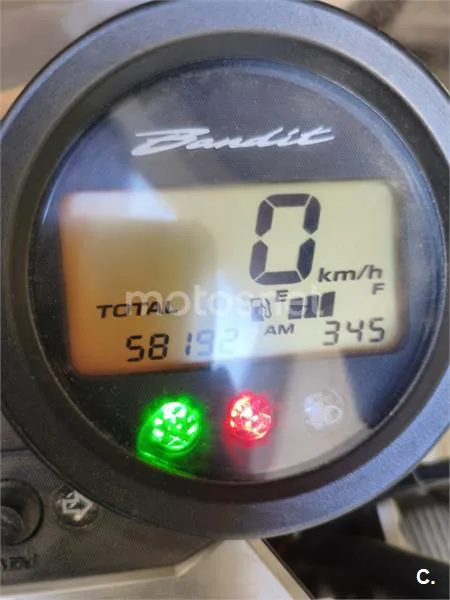 Suzuki Bandit 650 – Vista 4