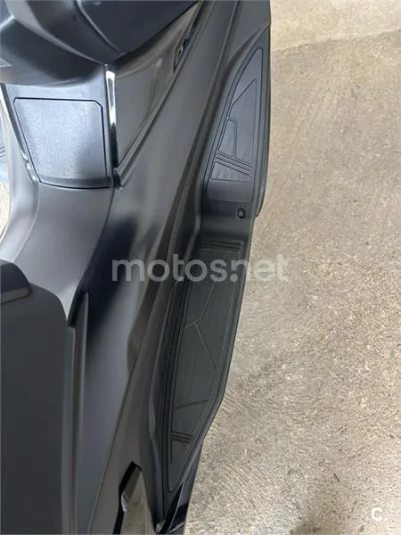 Kymco Xciting VS 400 – Vista 6