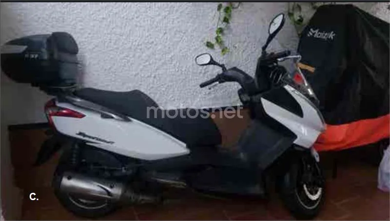 Kymco Super Dink 125 – Vista 5