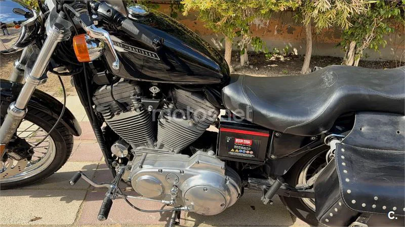 Harley-Davidson Sportster 883 – Vista 8