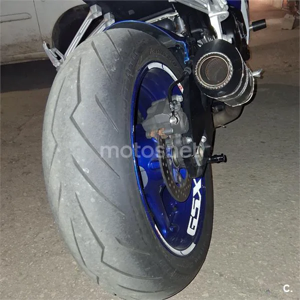 Suzuki GSX-R600 – Vista 7