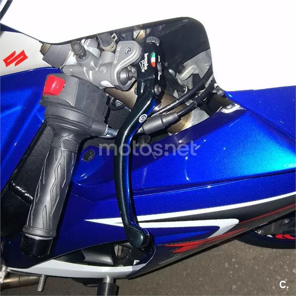 Suzuki GSX-R600 – Vista 8