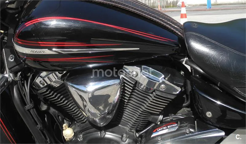Yamaha XVS 1300A Midnight Star – Vista 8