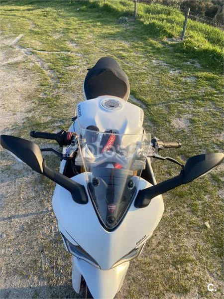 Ducati SuperSport – Vista 11