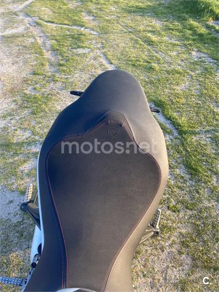 Ducati SuperSport – Vista 9