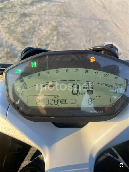 Ducati SuperSport – Vista 10