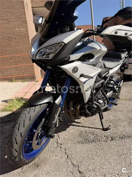 Yamaha MT-09 Tracer – Vista 3
