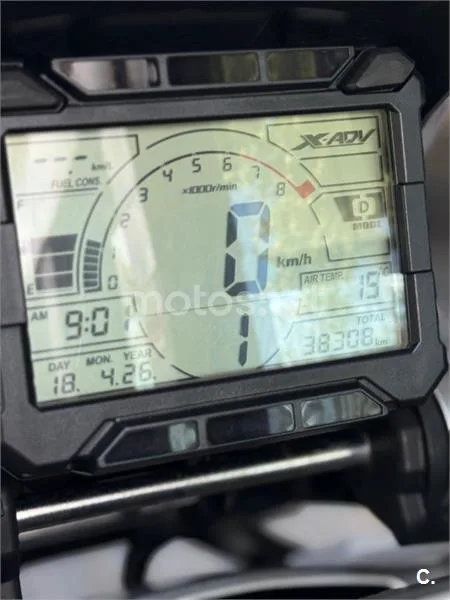 Honda X-ADV – Vista 14