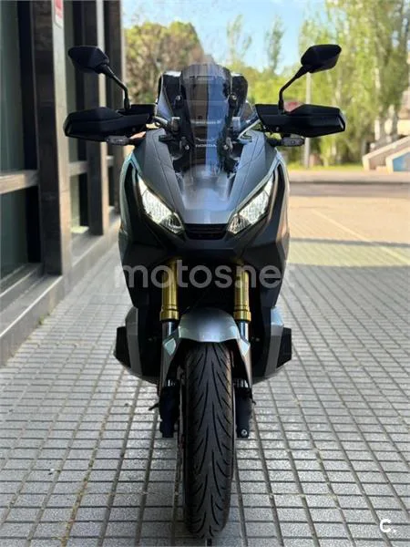 Honda X-ADV – Vista 5
