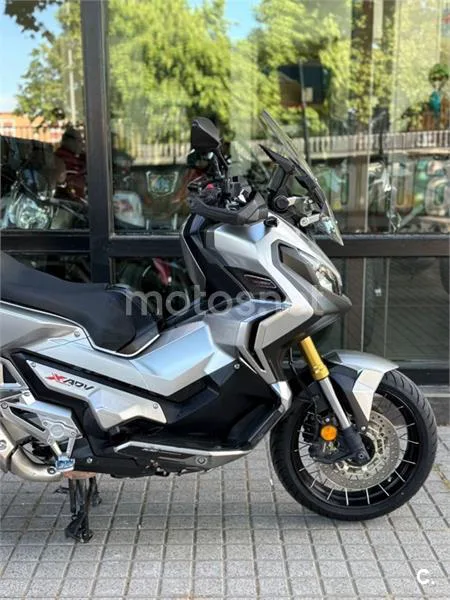 Honda X-ADV – Vista 7