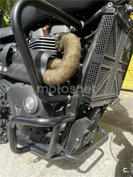 Triumph Scrambler 1200 XC – Vista 11