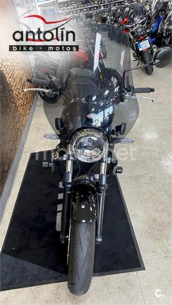 Triumph Speed 400 – Vista 7