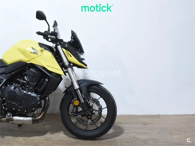 Honda CB 750 Hornet – Vista 4