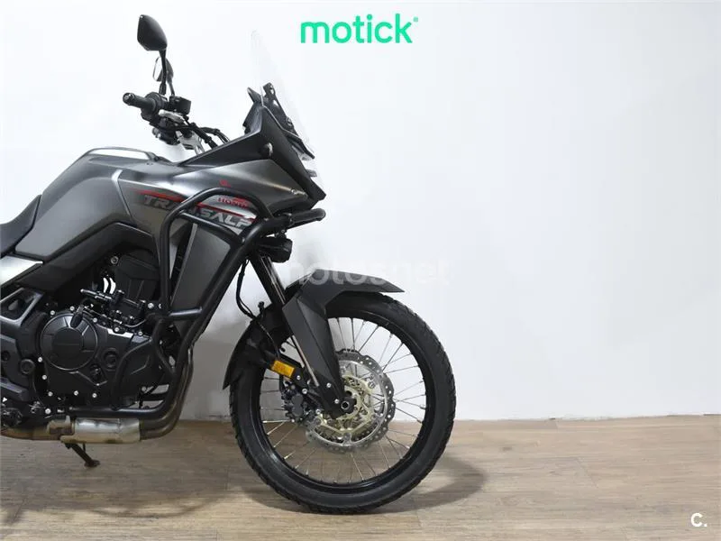 Honda XL 750 Transalp – Vista 4