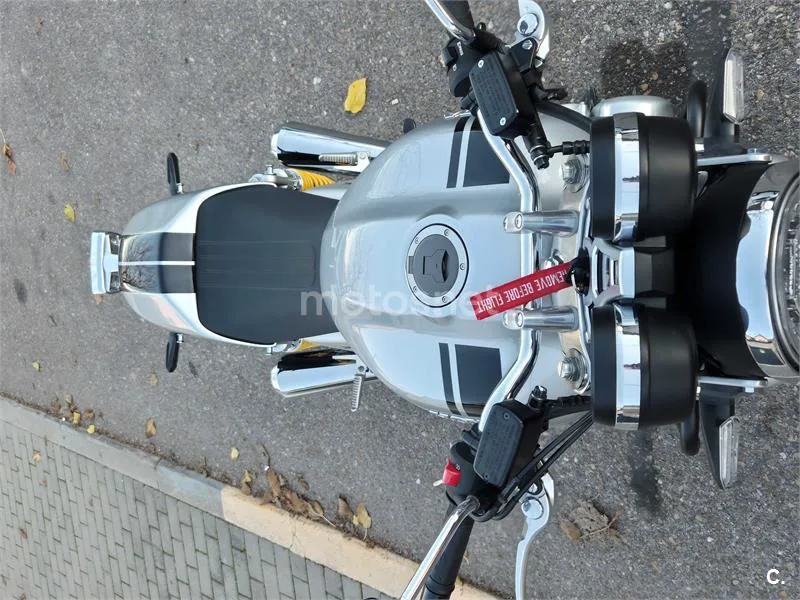 Honda CB 1100 – Vista 2