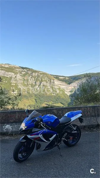 Suzuki GSX-R600 - Vista 5