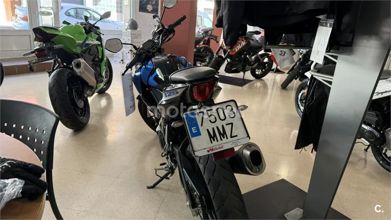 Suzuki GSX-S125 - Vista 4