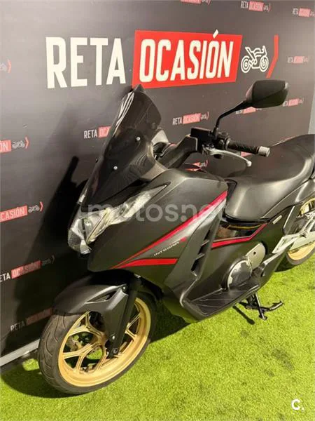 Honda NC 750 – Vista 3