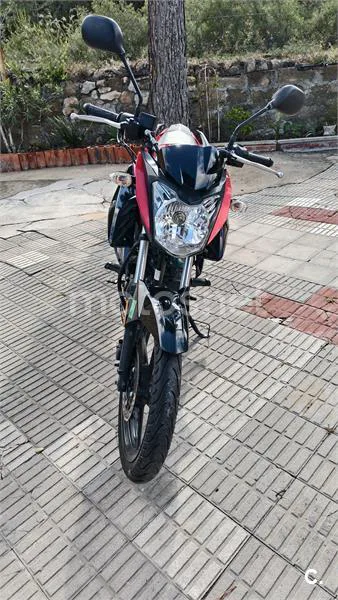 Yamaha YS125 – Vista 5