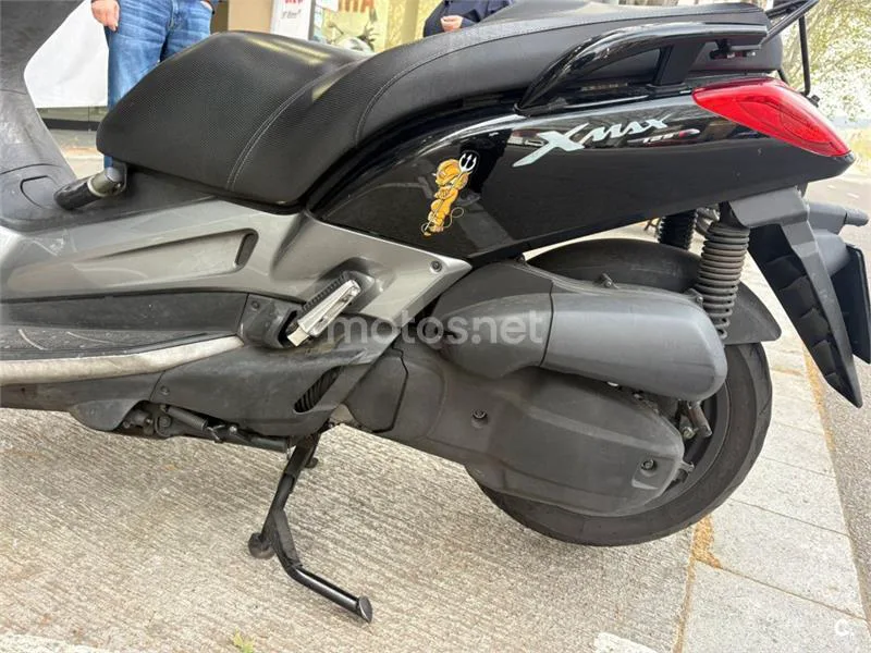 Yamaha XMAX 125 – Vista 11