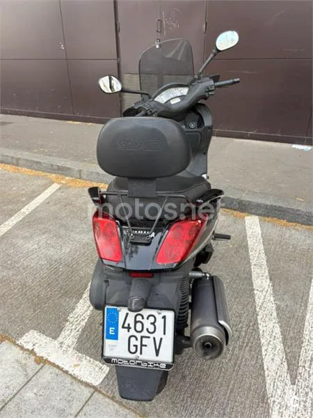 Yamaha XMAX 125 – Vista 7