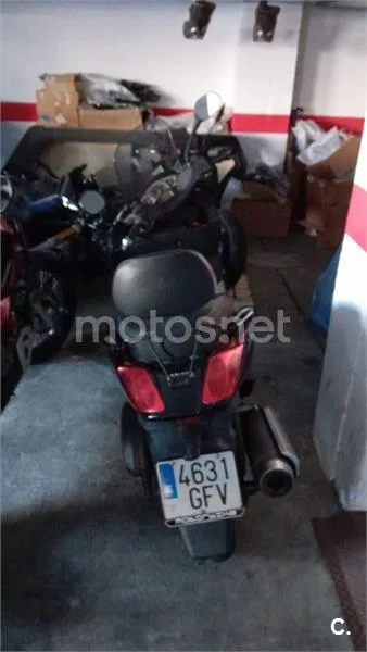 Yamaha XMAX 125 – Vista 9