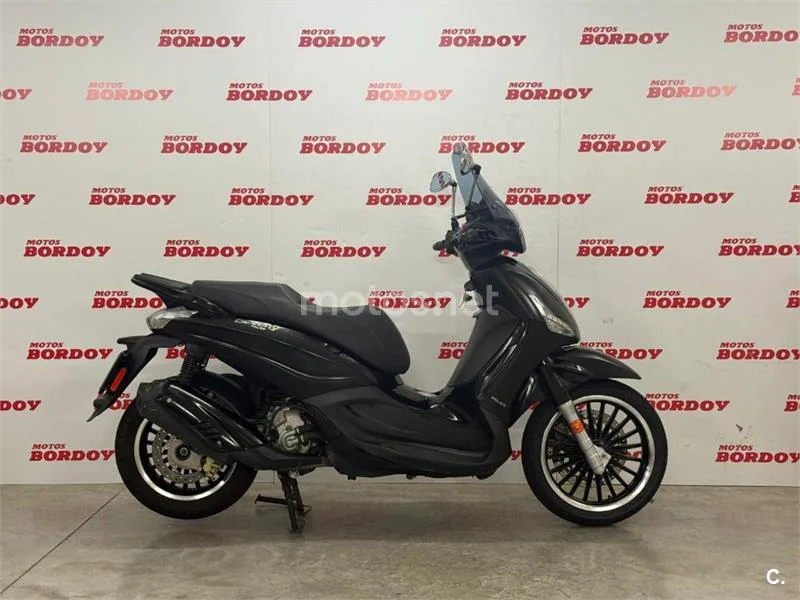 Piaggio Beverly 300 – Vista 3