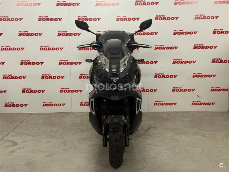 SYM ADX 125 – Vista 4