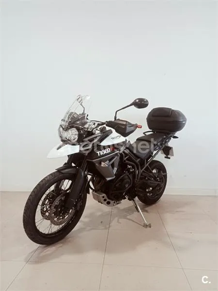 Triumph Tiger 800 XC – Vista 3
